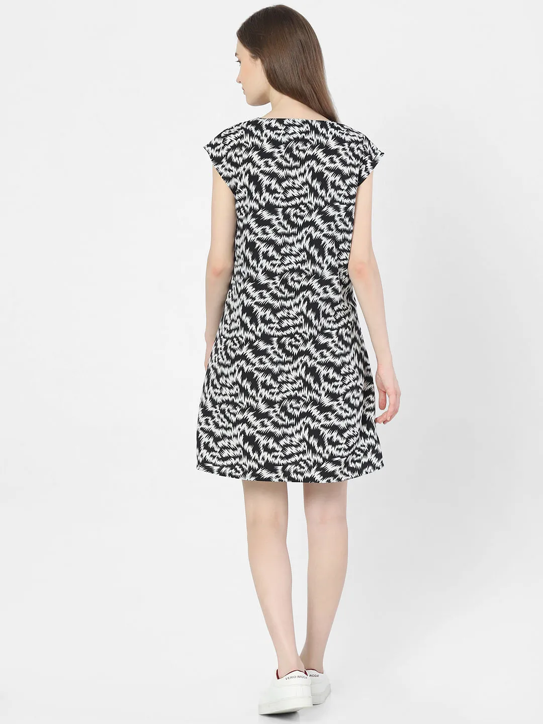 Black Abstract Print Shift Dress