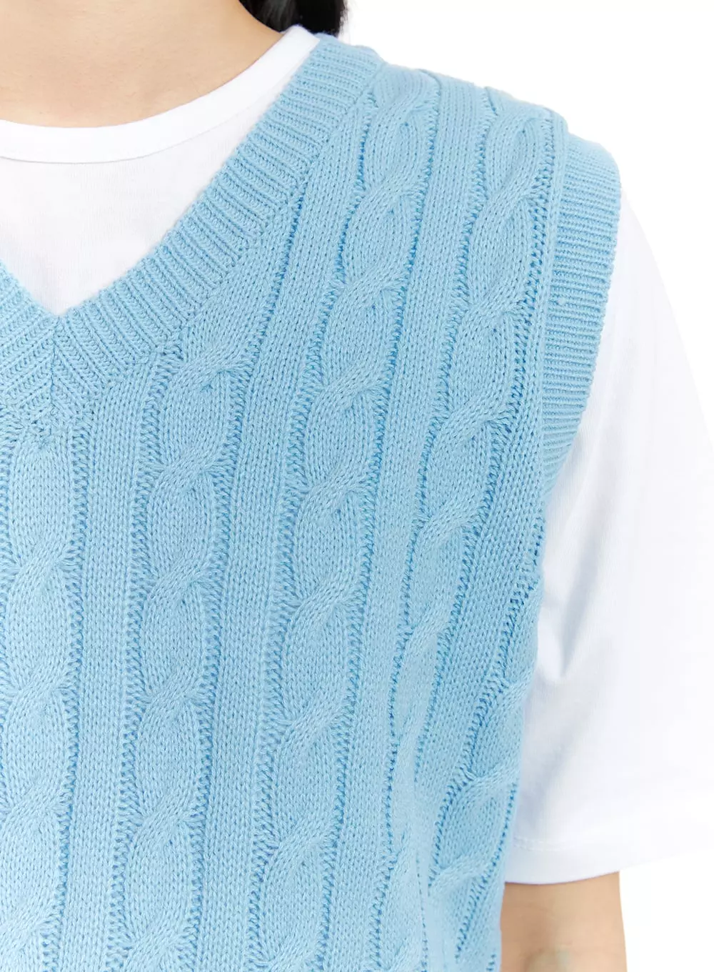 Cable Knit Sweater Vest OM408