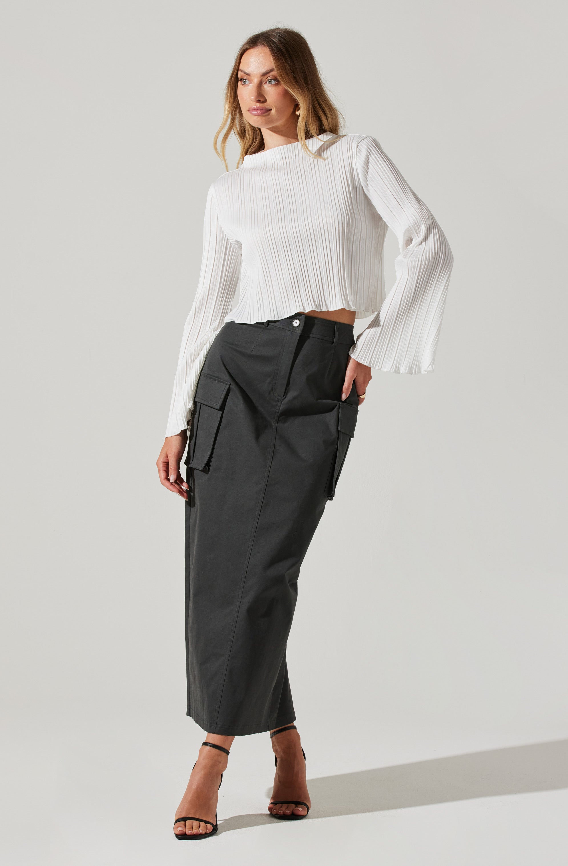 Cropped Plisse Mock Neck Top