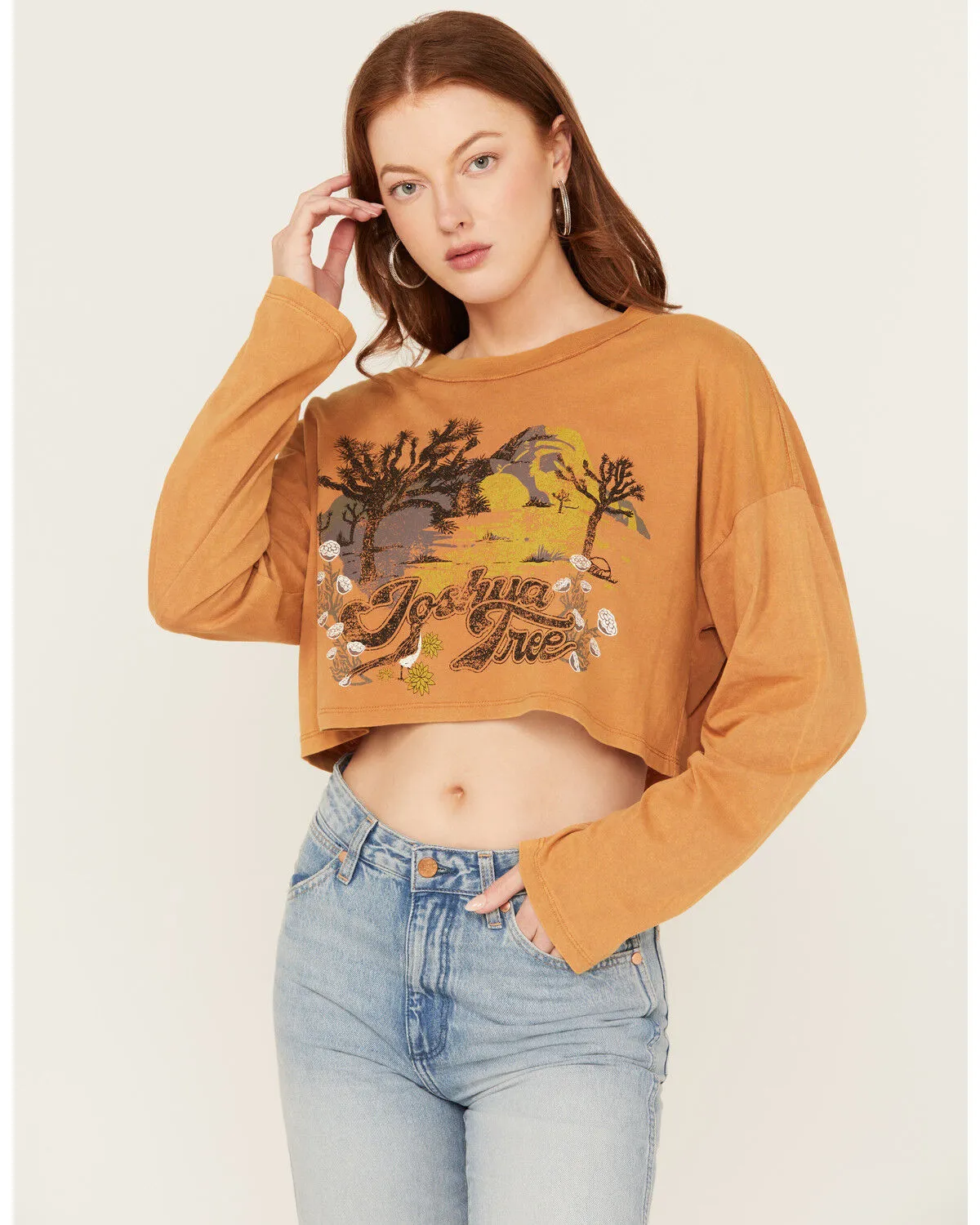 Product Name:  Cleo + Wolf Women's Joshua Tree Long Sleeve Cropped Tee