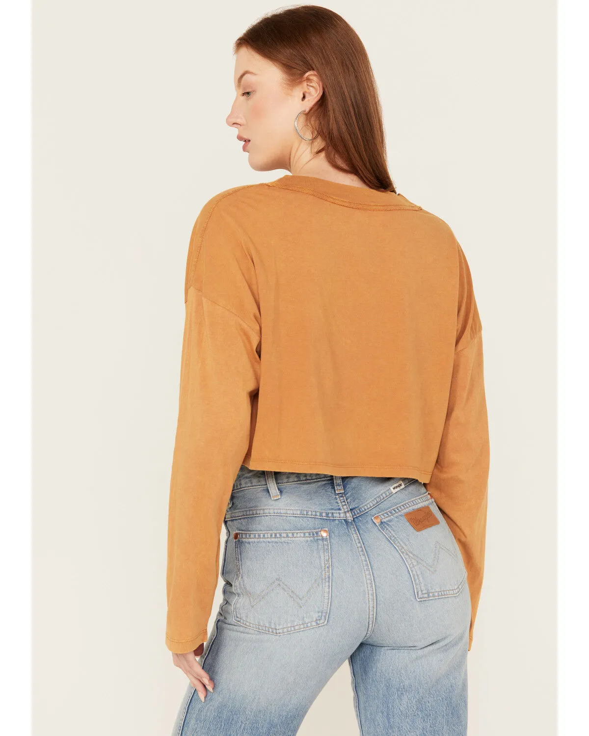 Product Name:  Cleo + Wolf Women's Joshua Tree Long Sleeve Cropped Tee