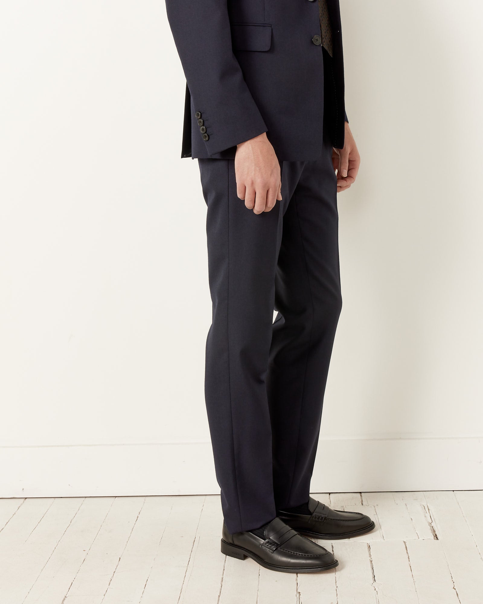 Slim Fit Suit in Navy